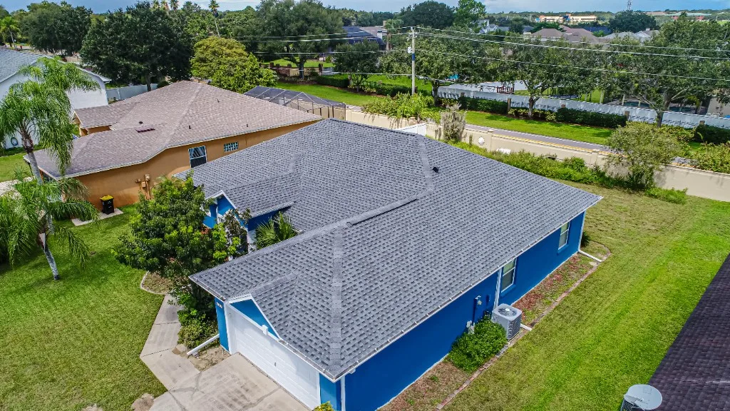 Stronghold Roofing completed a gray shingle roof in Auburndale, FL.