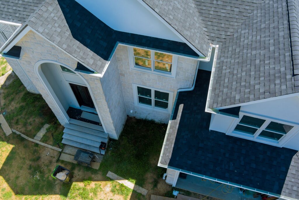 Roof shingles