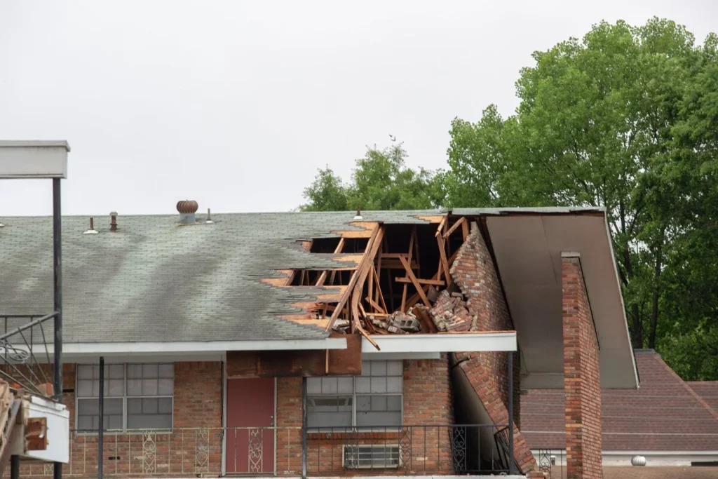 hurricane roof damage in Florida