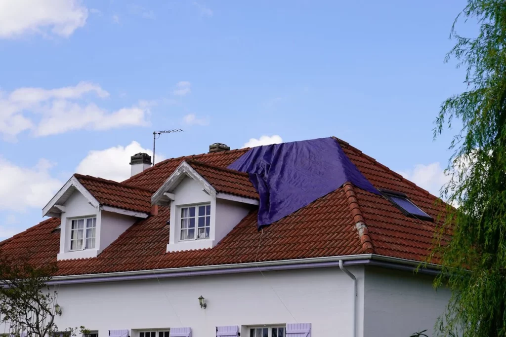 roof taping after hurricane