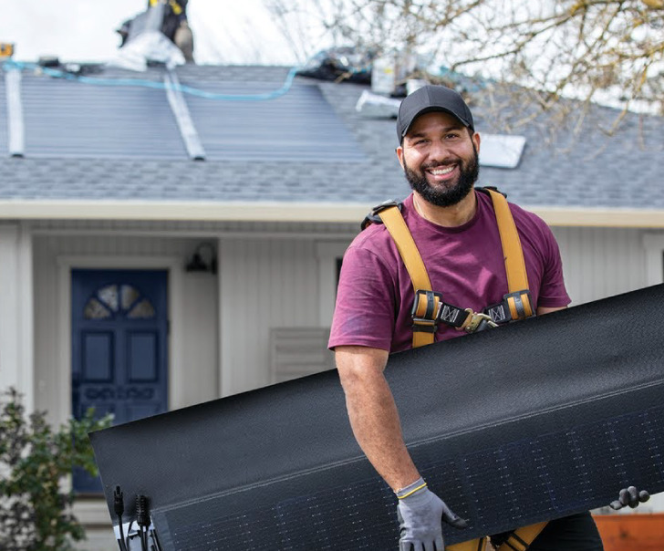 solar shingles installer