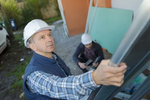 A professional local roofer in Lakeland